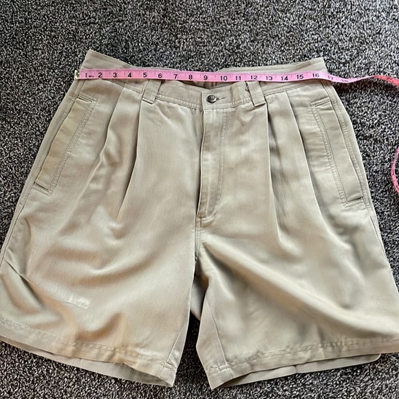 Tan Pleated Shorts, Size 34 - Picture 3 of 8